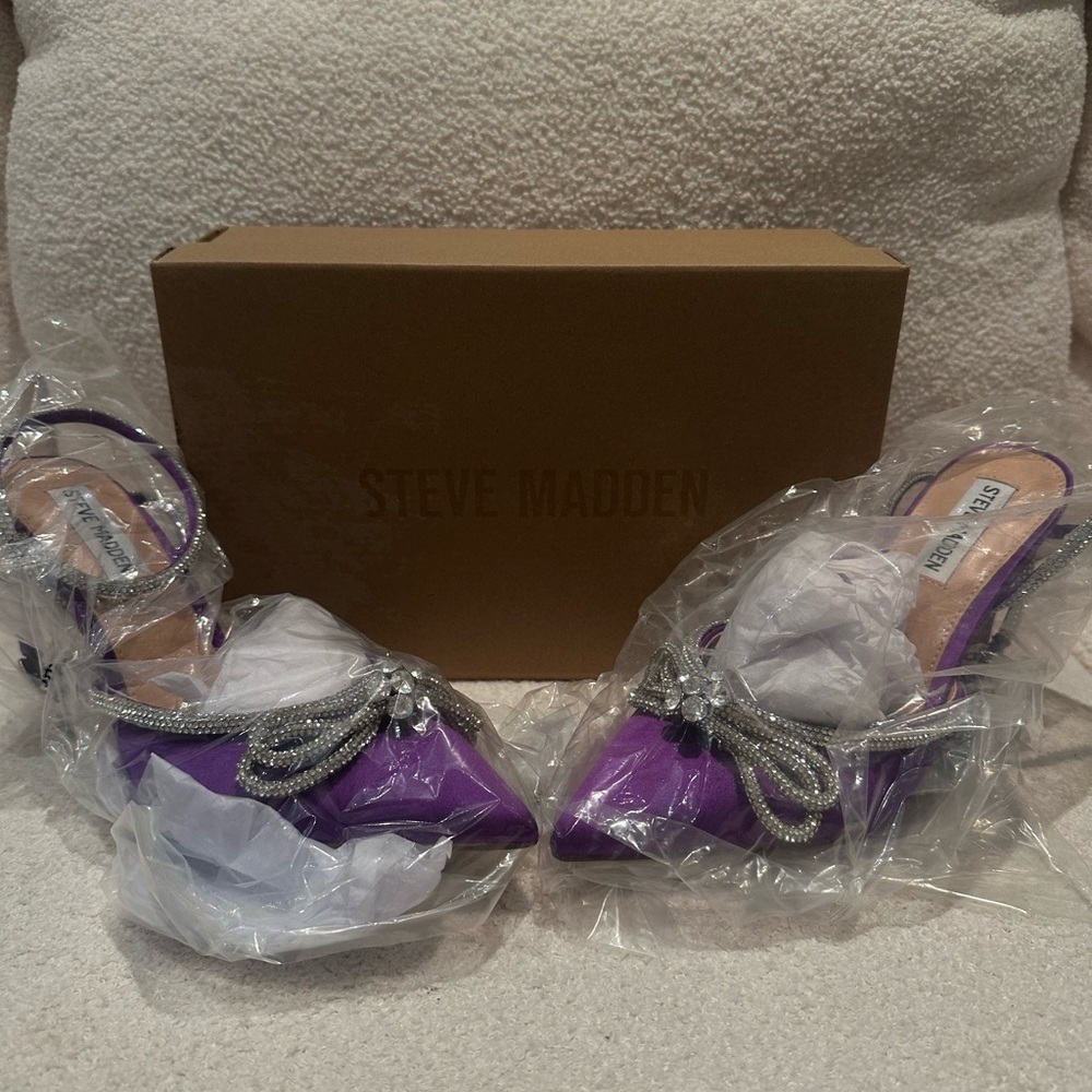 Steve Madden Purple Heels with Silver Accents “Viable”